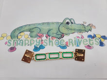 Load image into Gallery viewer, Shoe Charm Chains GREEN #A2 fits your croc shoes