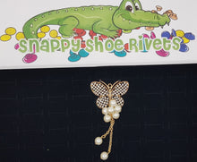 Load image into Gallery viewer, Metal butterfly shoe charm
